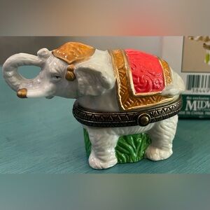 Midwest of Cannon Falls Ceramic Porcelain Elephant Hinged Trinket Box - NIB